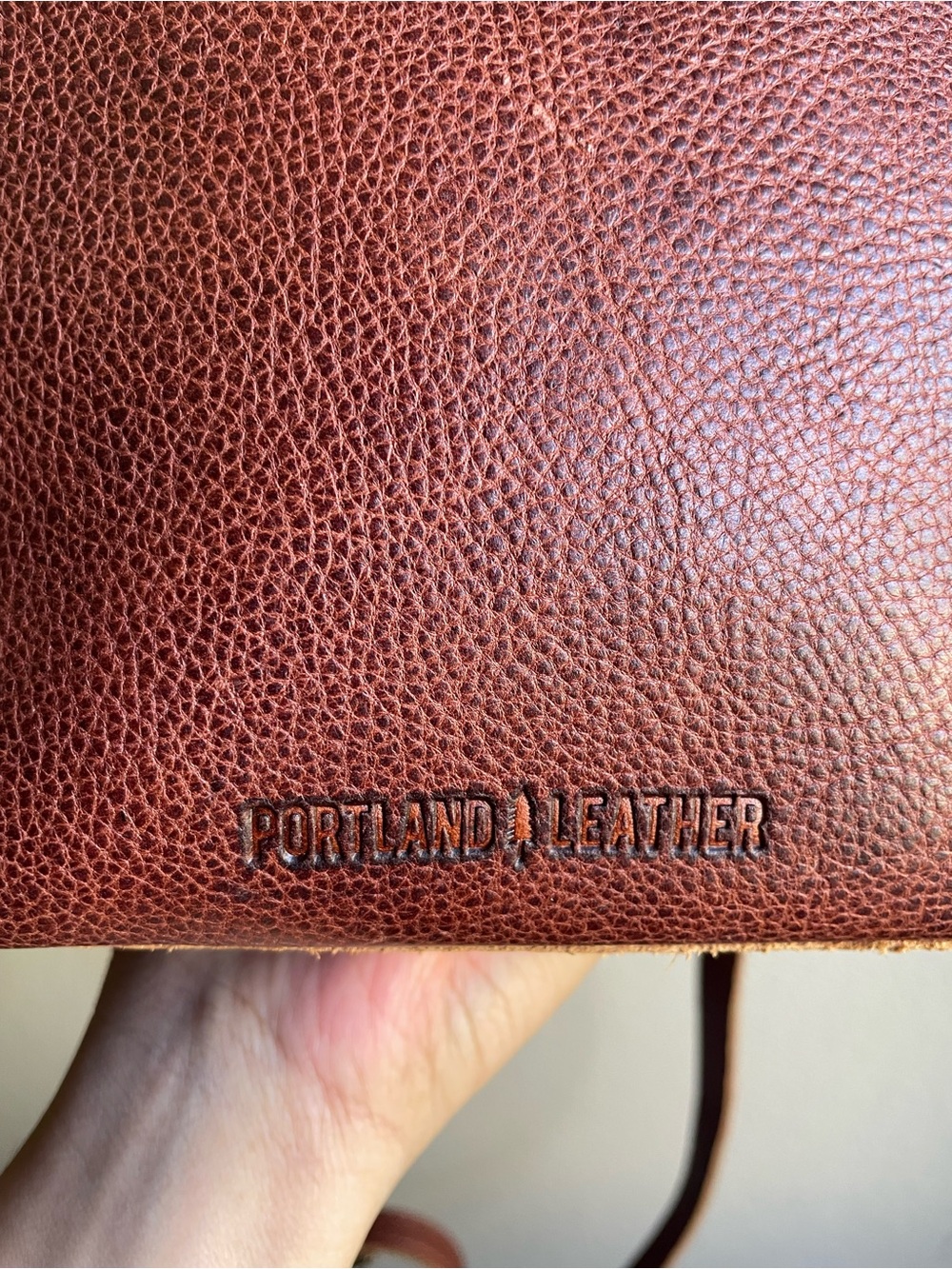 PORTLAND LEATHER GOODS Luna Crossbody Bag Brown Pebbled Leather Medium Zip Top - Picture 10 of 11